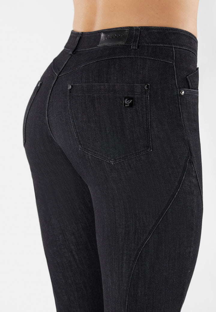 (BLACK29RF301-J7N) CLASSIC FREDDY Flared Jeans in Woven Denim