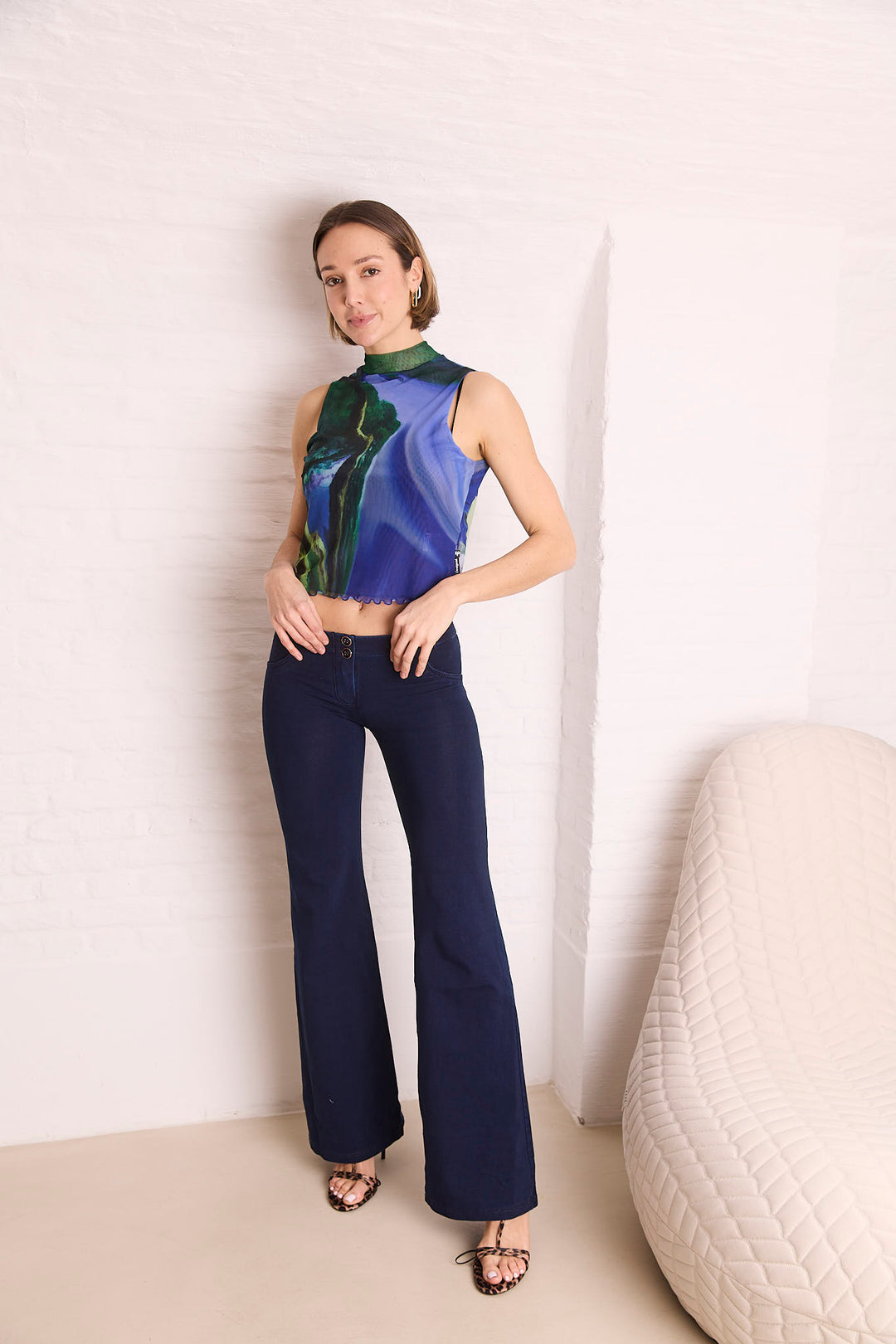 (WRUP29LF305-J29B) Low Waist WR.UP® Flared Blue Jeans