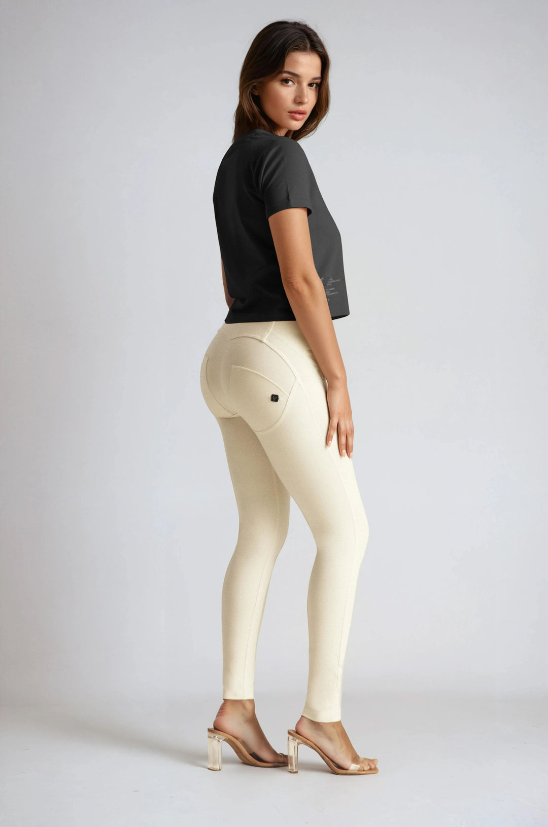 (WRUP2HS2519-I35) High Waist WR.UP® with Stylisch Details on the Hips