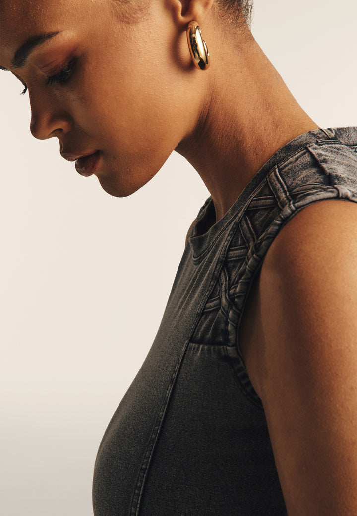 (S25WTWT16-J131N) Cropped Denim-Look Top met Stoere Schouderdetails