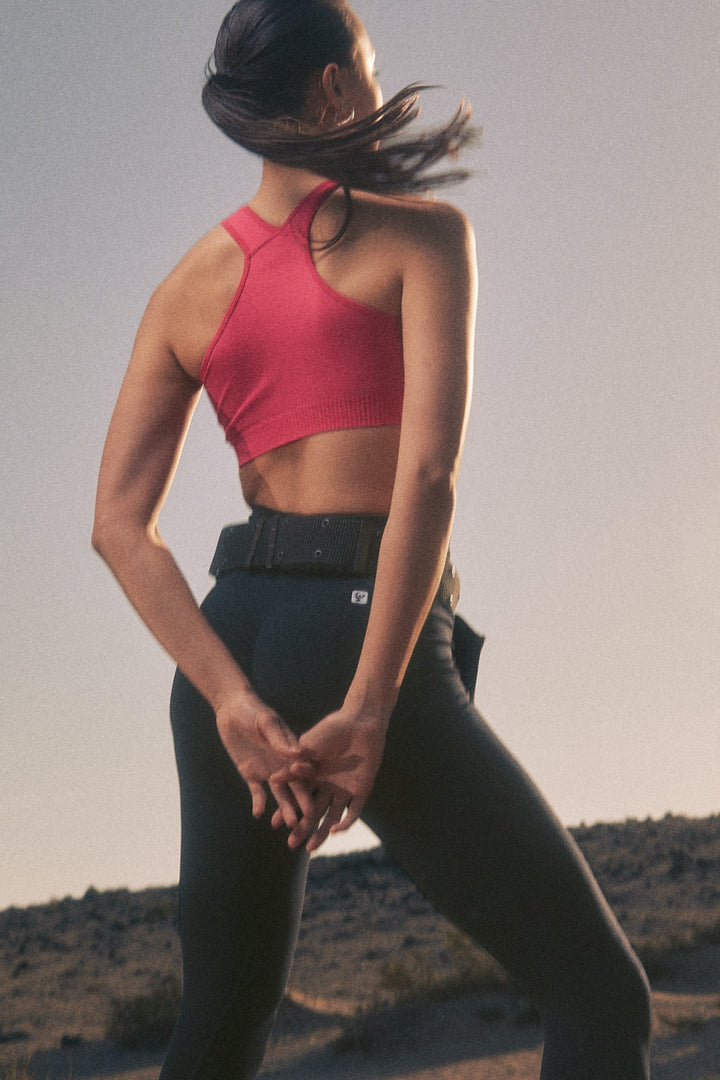 (F3WSFB10-F103) Seamless Bra with Crossed Shoulder Straps