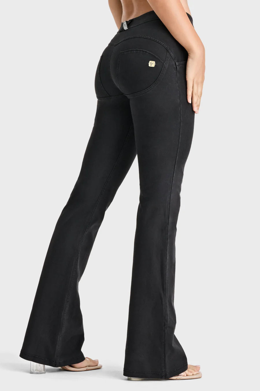 (WRUP11RC002ORG-J7N) ♥ Flared Denim Look Wr.Up® met een Regular Waist ♥