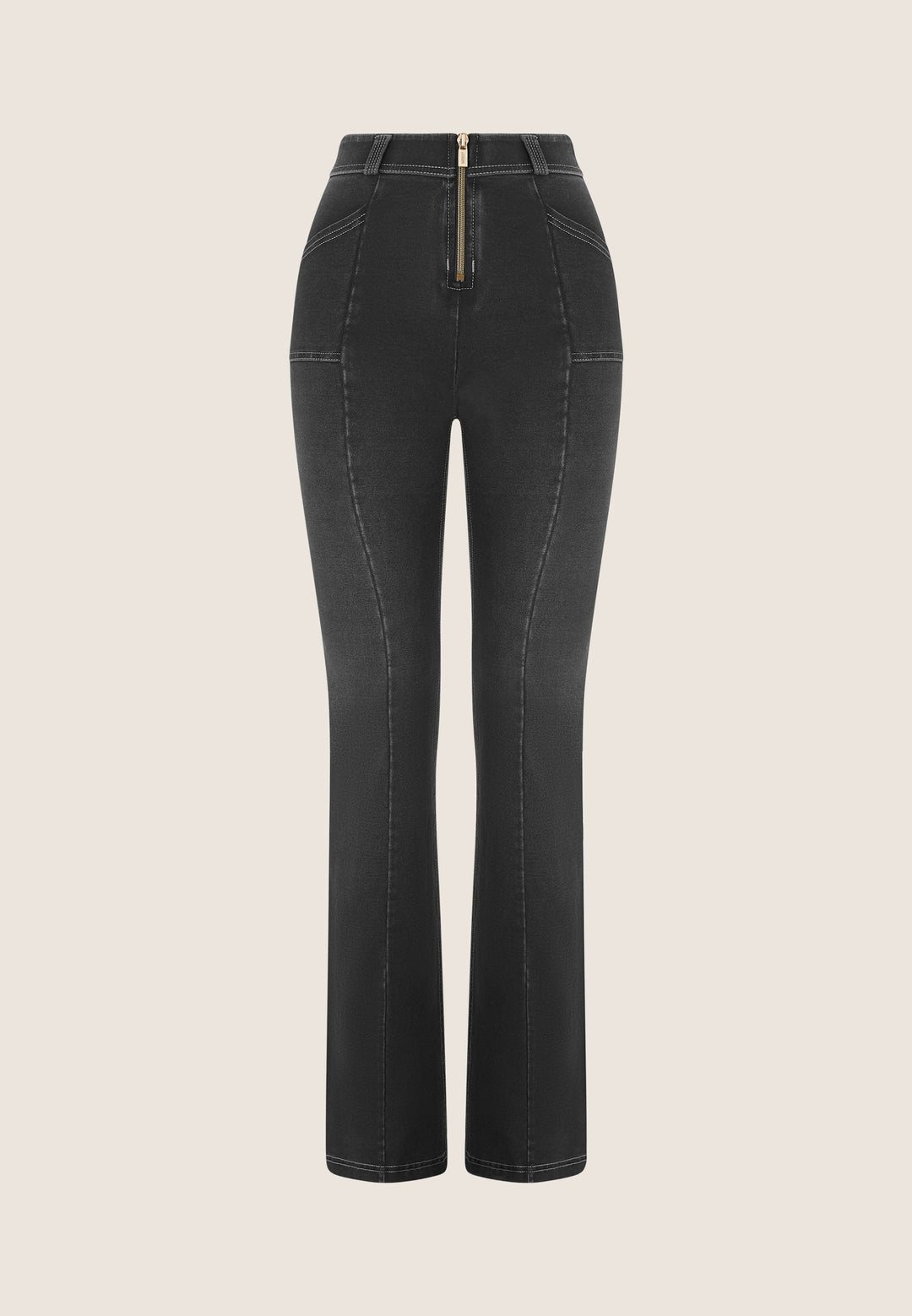 (WRUP11RS2506-J7N) Regular Waist WR.UP® Flared Jeans met Stoere Details en Golden Zip