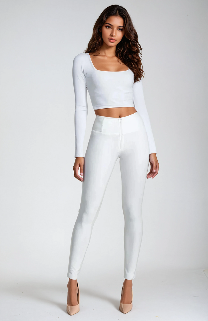 WRUP2HC006PREC-W Witte  WR.UP®Leather Look met een Hoge Taille en Rits Sluiting