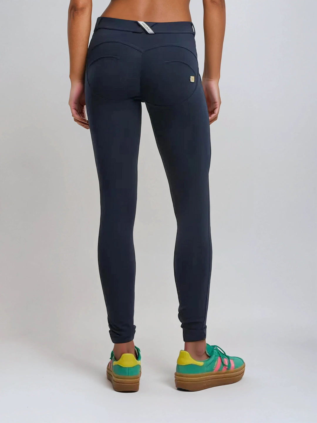 (WRUP2RC001ORG-B94) Skinny Basic WR.UP® met een Regular Waist in Zacht Katoen