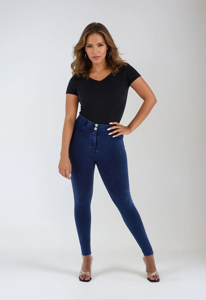 (WRUP1RC002NS-J0B) Blauwe WR.UP®Curvy Fit Regular Waist in Denim Look