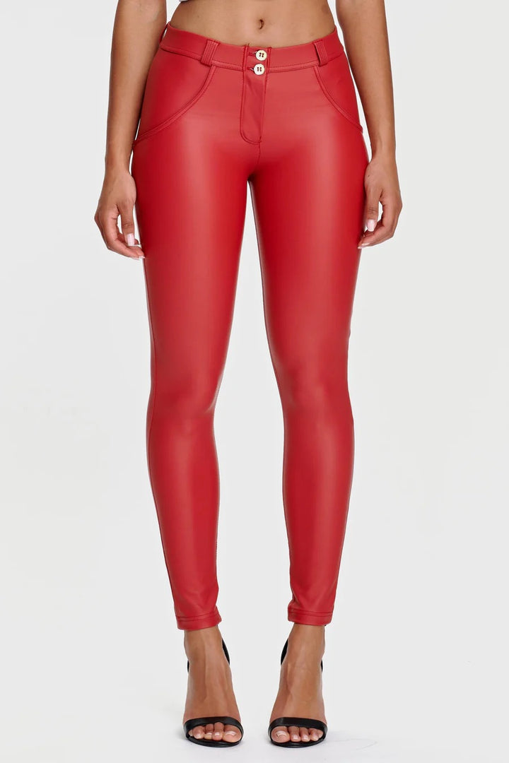 (WRUP1RC006P-R68) Leather Look WR.UP® in Regular Waist