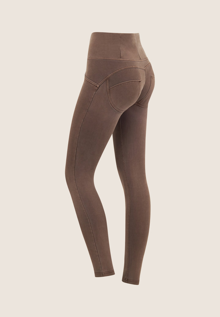 (WRUP2BHF420-M39) High Waist WR.UP® in Zacht Katoen met Knoopsluiting