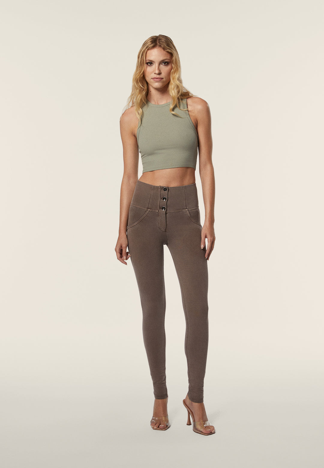 (WRUP2BHF420-M39) High Waist WR.UP® in Zacht Katoen met Knoopsluiting