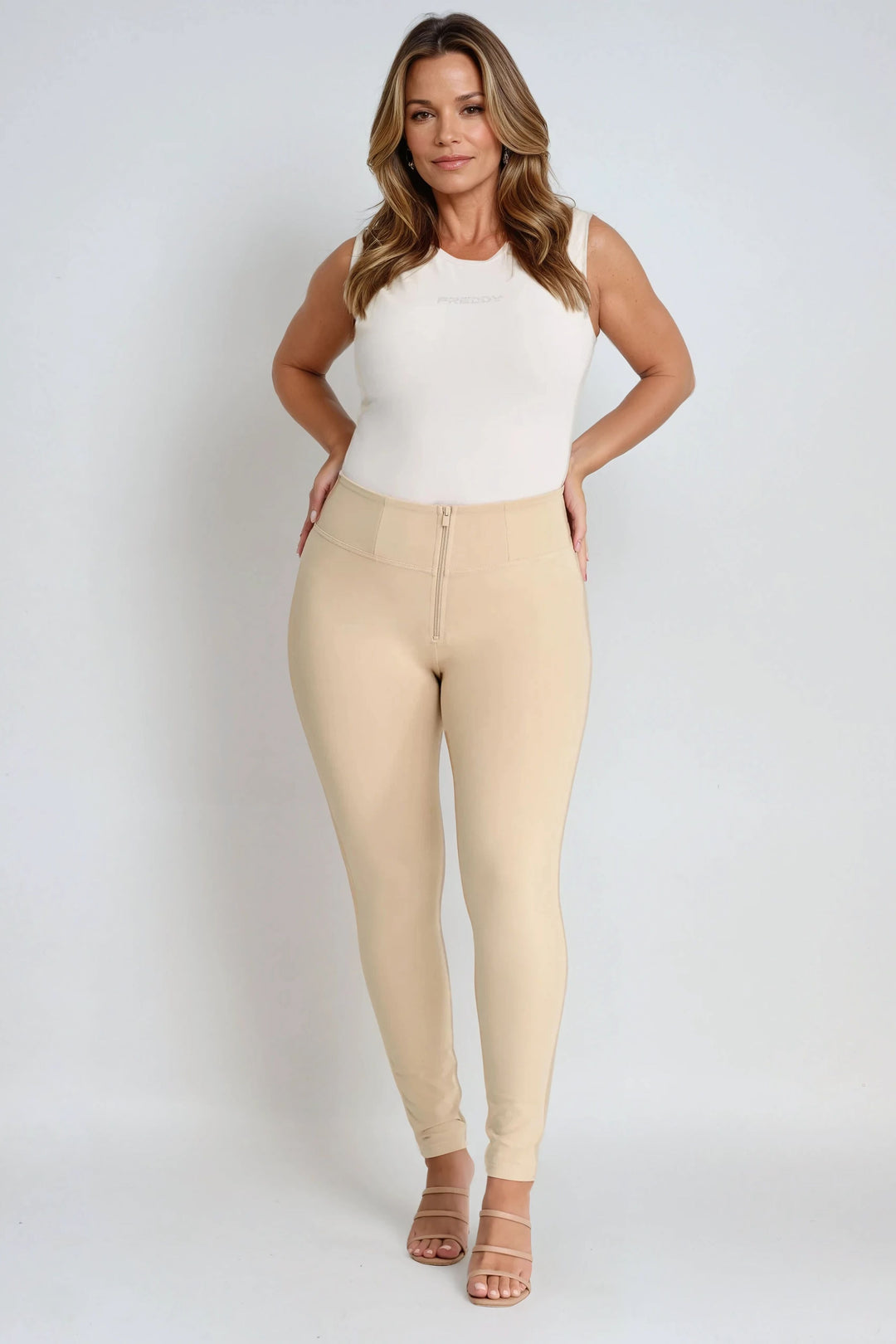 (WRUP2HC001ORG-Z80) Basic WR.UP® met een Hoge Taille en Ritssluiting in Zacht Katoen