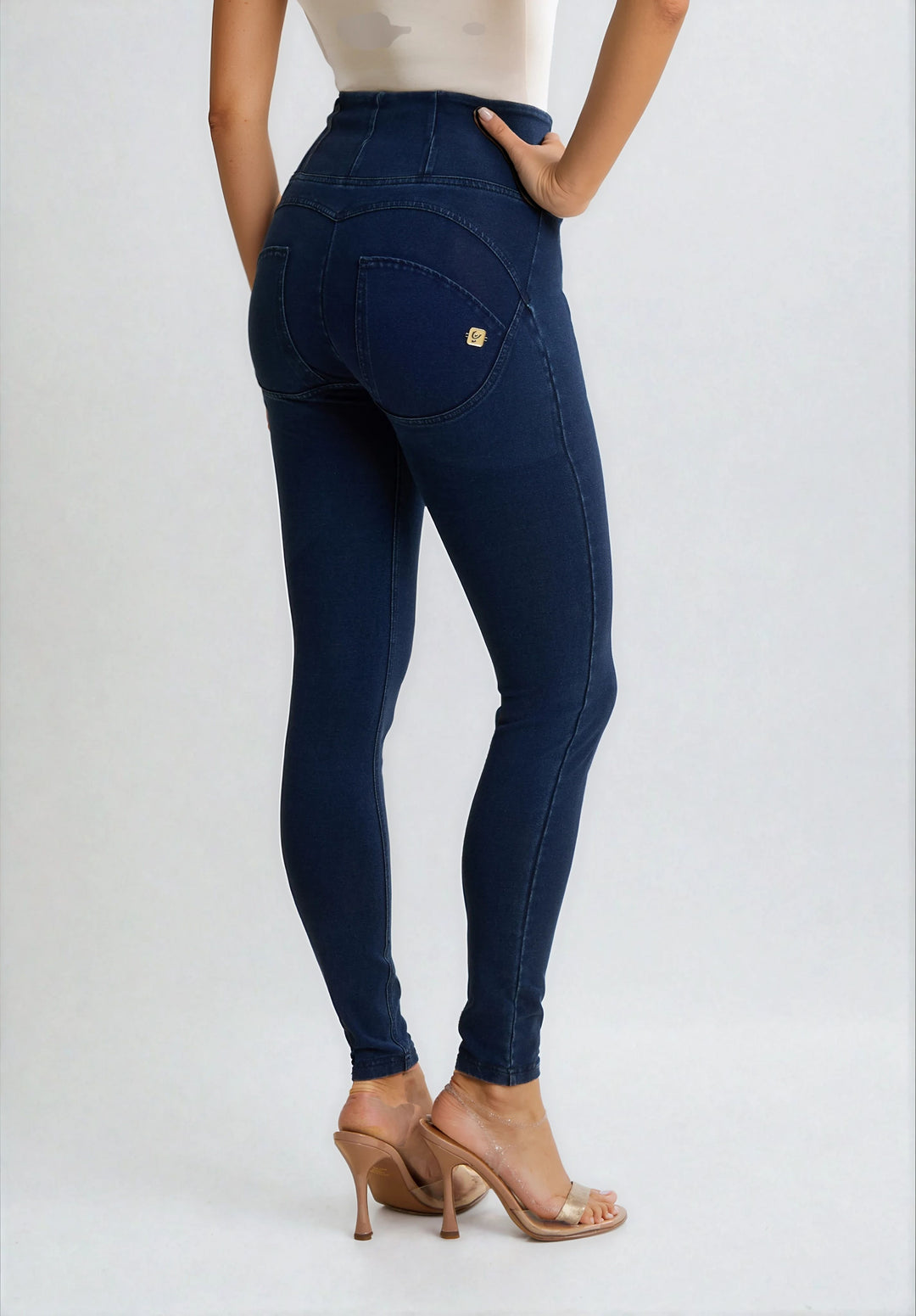 WRUP2HC002ORG-J0B Blauwe WR.UP® met Hoge Taille en Zip in Denim Look