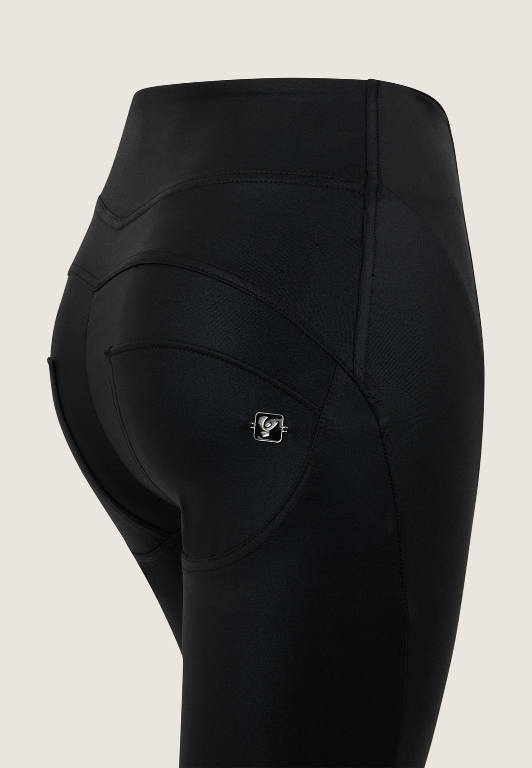 (WRUP2HF439-N1) High Waist WR.UP® in Shiny Coated D.I.W.O.