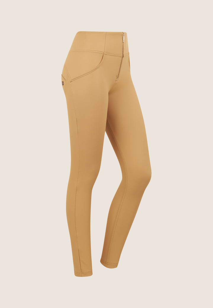 (WRUP2HF448-M85) High Waist WR.UP® Leather Look met Veter Sluiting op de Rug ♥