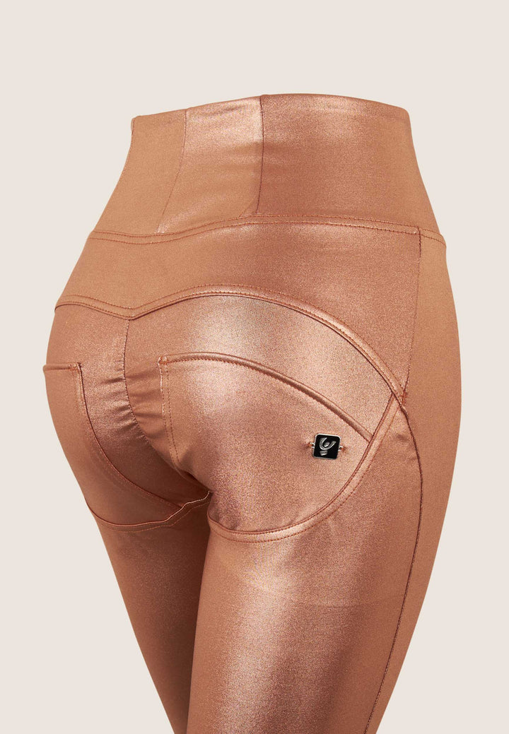 (WRUP2HHS453-M110) Super High Waist WR.UP® met Shiny Coating