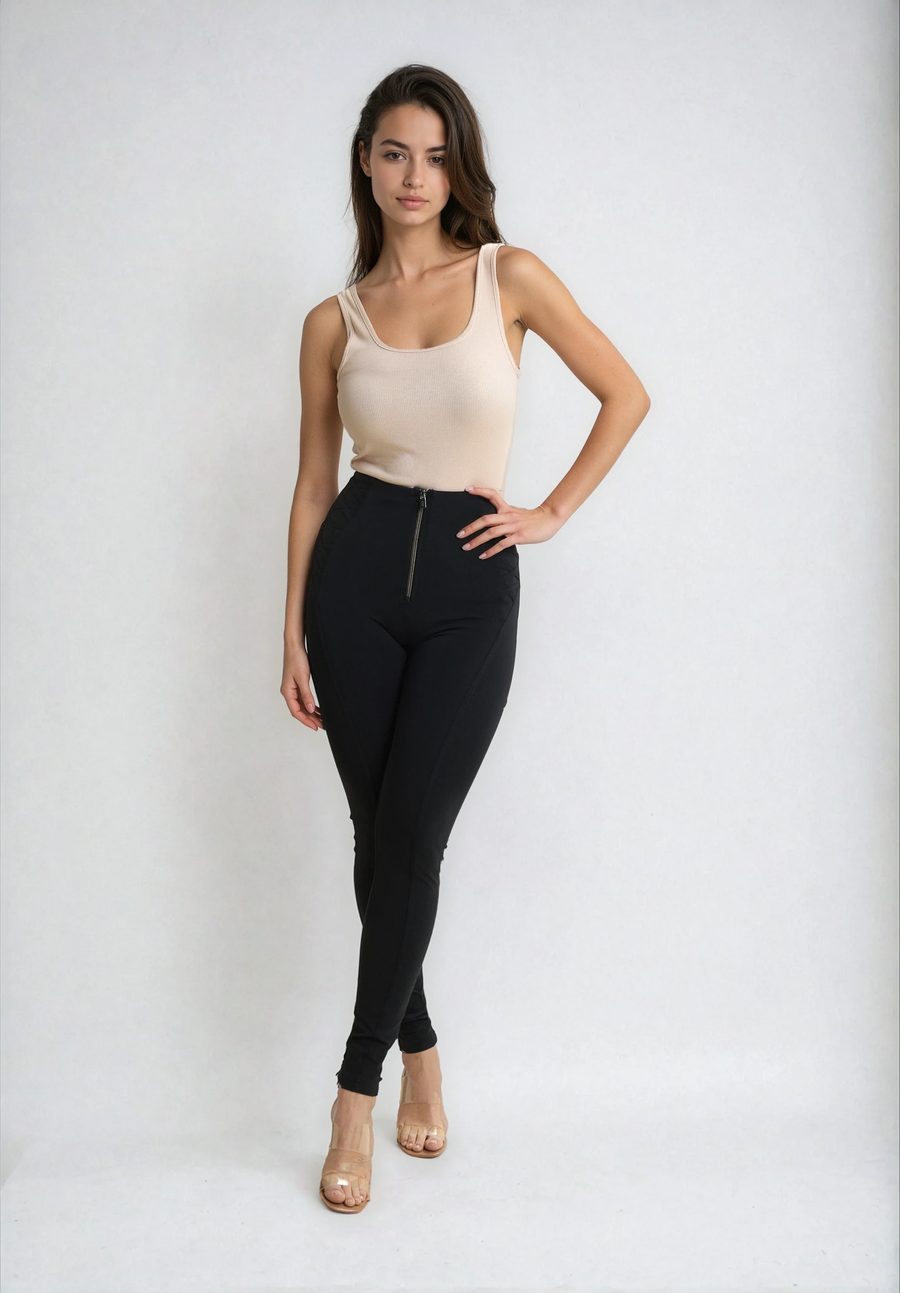 High Waist WR.UP® with Stylisch Details on the Hips