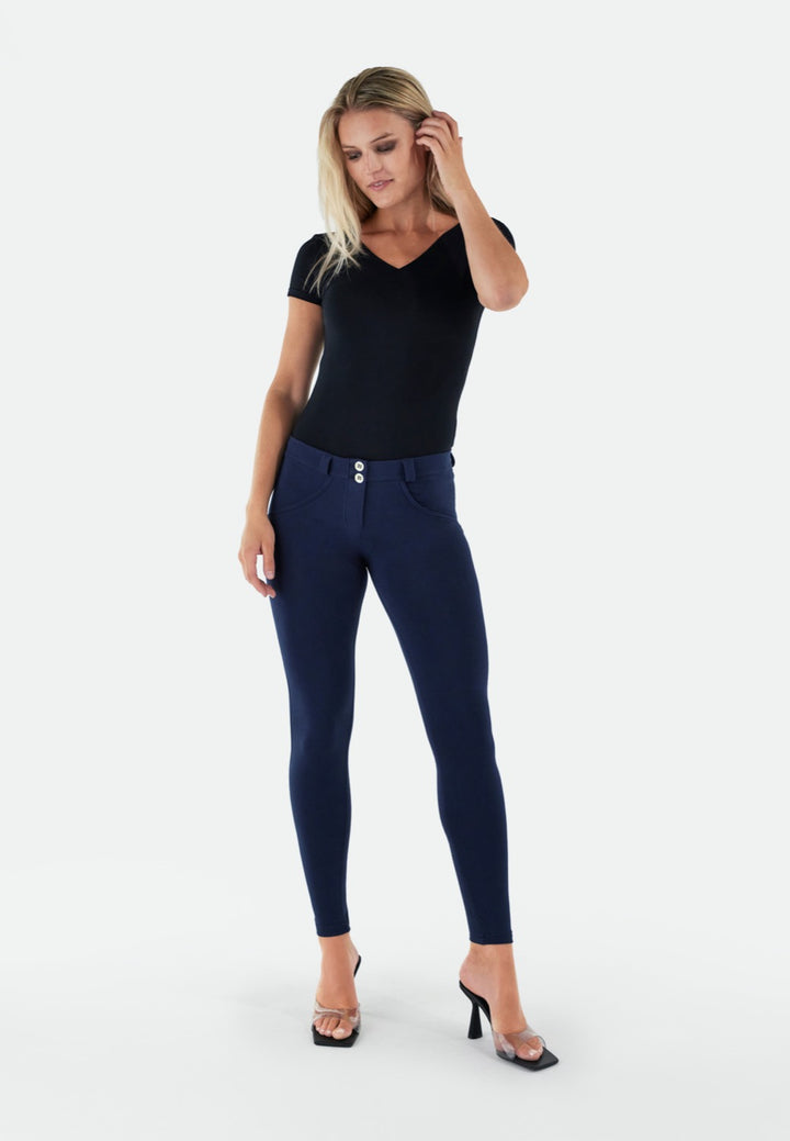 (WRUP2RC001ORG-B94) Skinny Basic WR.UP® met een Regular Waist in Zacht Katoen