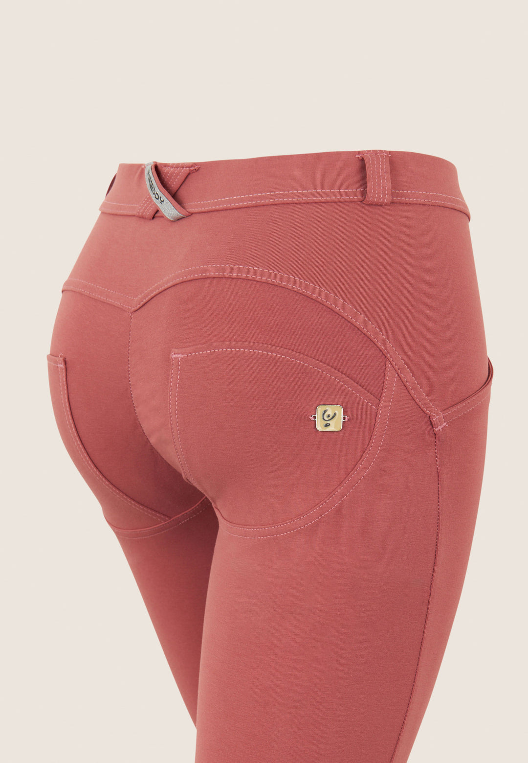 (WRUP2RC001ORG-P25) Skinny Basic WR.UP® met een Regular Waist in Zacht Katoen