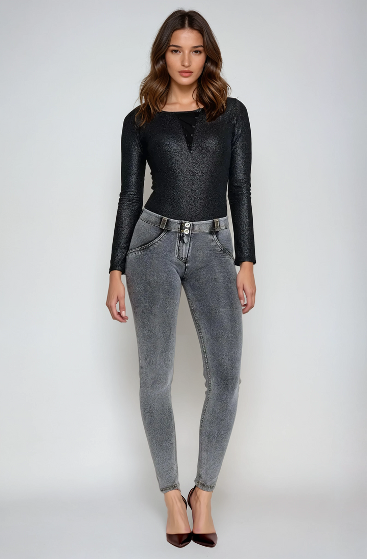 (WRUP2RC002-J3Y)  Grijze WR.UP® Regular Waist in Denim Look