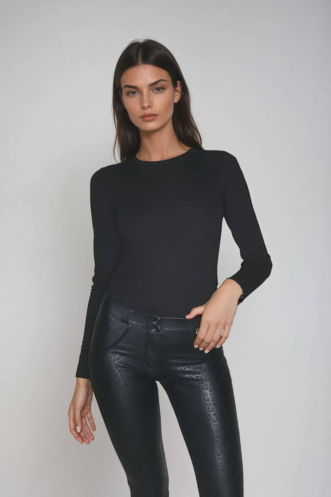 (WRUP2RF437-ANI62) Leopard Print WR.UP® Regular Waist in Faux Leather