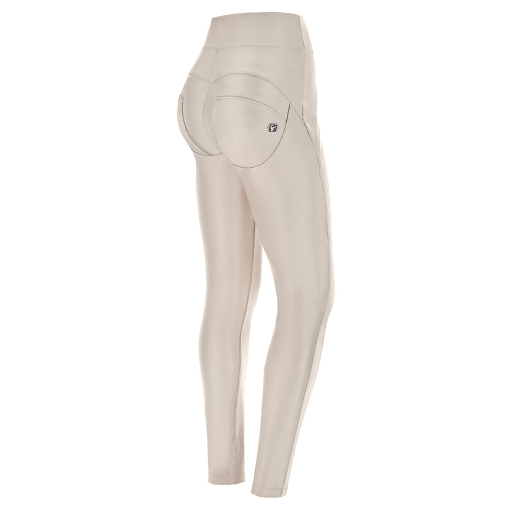 (WRUP2SHF313-Z102)  Leather Look WR.UP® met Hoge Taille en Stoere Stiksels