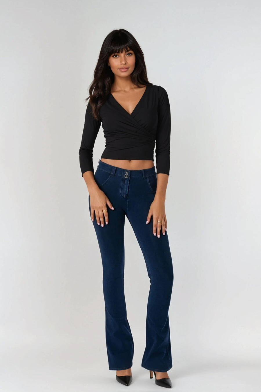 Subtle Flared WR.UP® Jeans