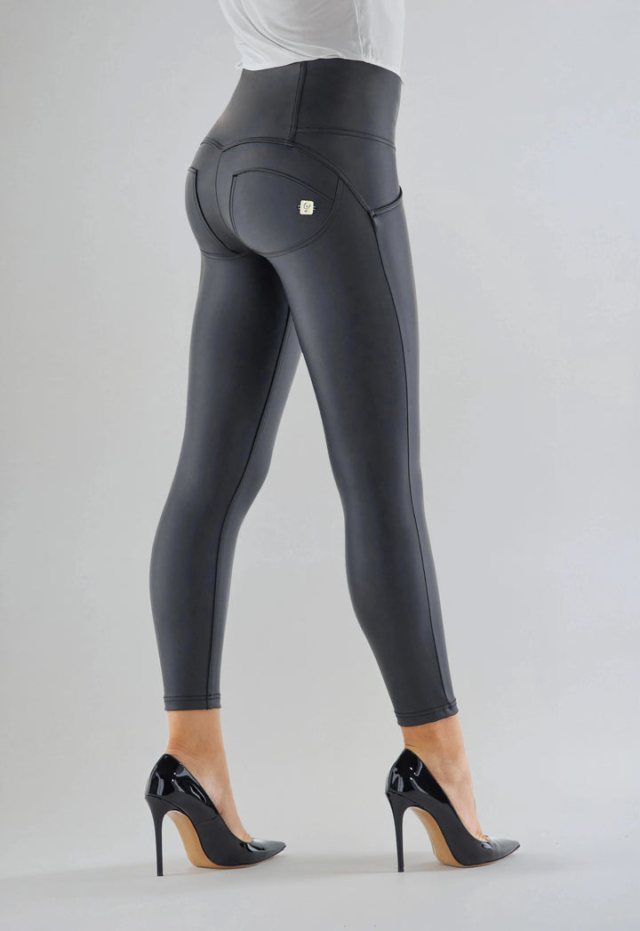 (WRUP4BHC006PREC-N) Leather Look WR.UP® Hoge Taille en Enkel Lengte met Knoopsluiting