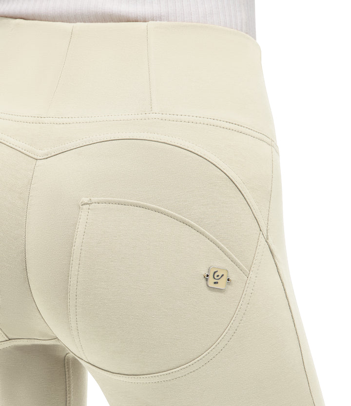 (WRUP4HC001ORG-I35)  Off White High Waist Ankle Length WR.UP® in Zacht Katoen