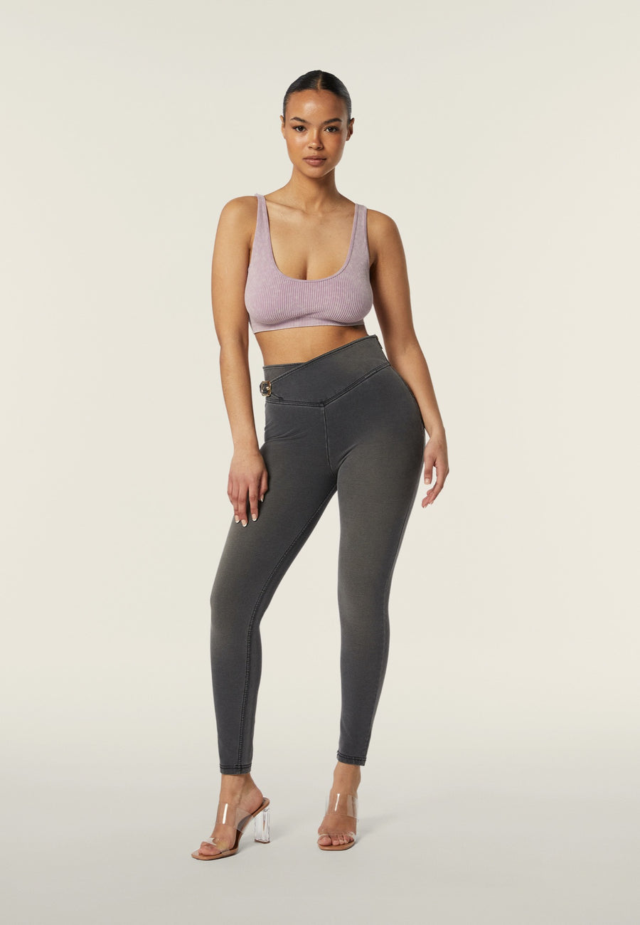 High Waist WR.UP® met Zijsluiting en Riempje in de Zij ♥