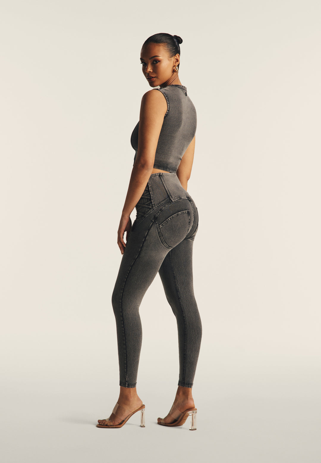 (WRUP4HS2502-J131N) Stoere High Waist WR.UP® met Gevlochten Details ♥