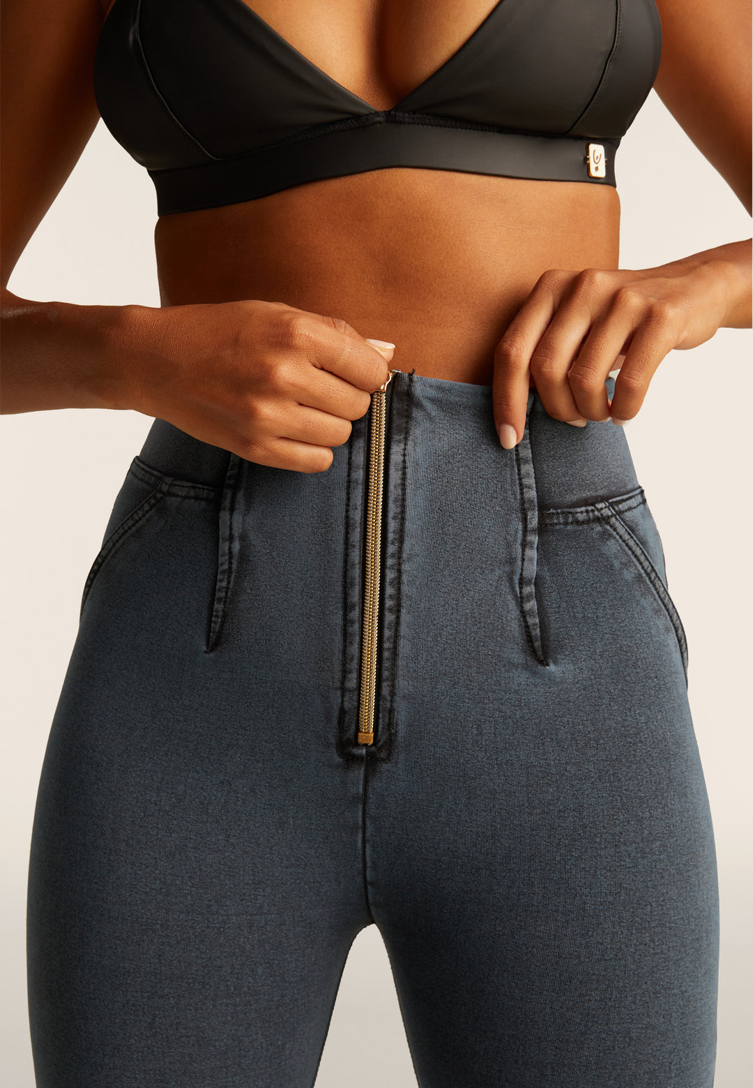 (WRUP4HS2503-J171N)  Stoere High Waist WR.UP® met Mooie Denim Washing