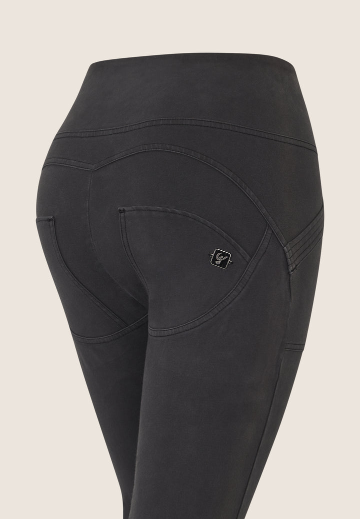 (WRUP4HS2515-N) High Waist WR.UP® Broek met Stylisch Stitches