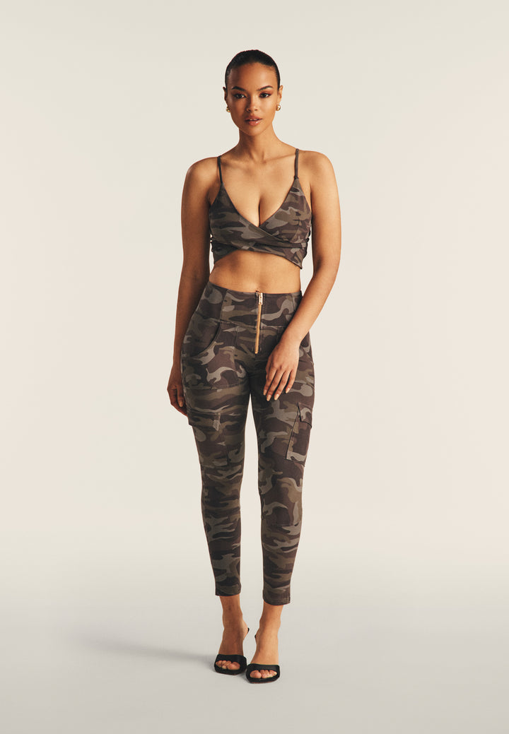 (WRUP4HS449-CAMO29) Camo Chic High-Waist WR.UP® Cargo Broek