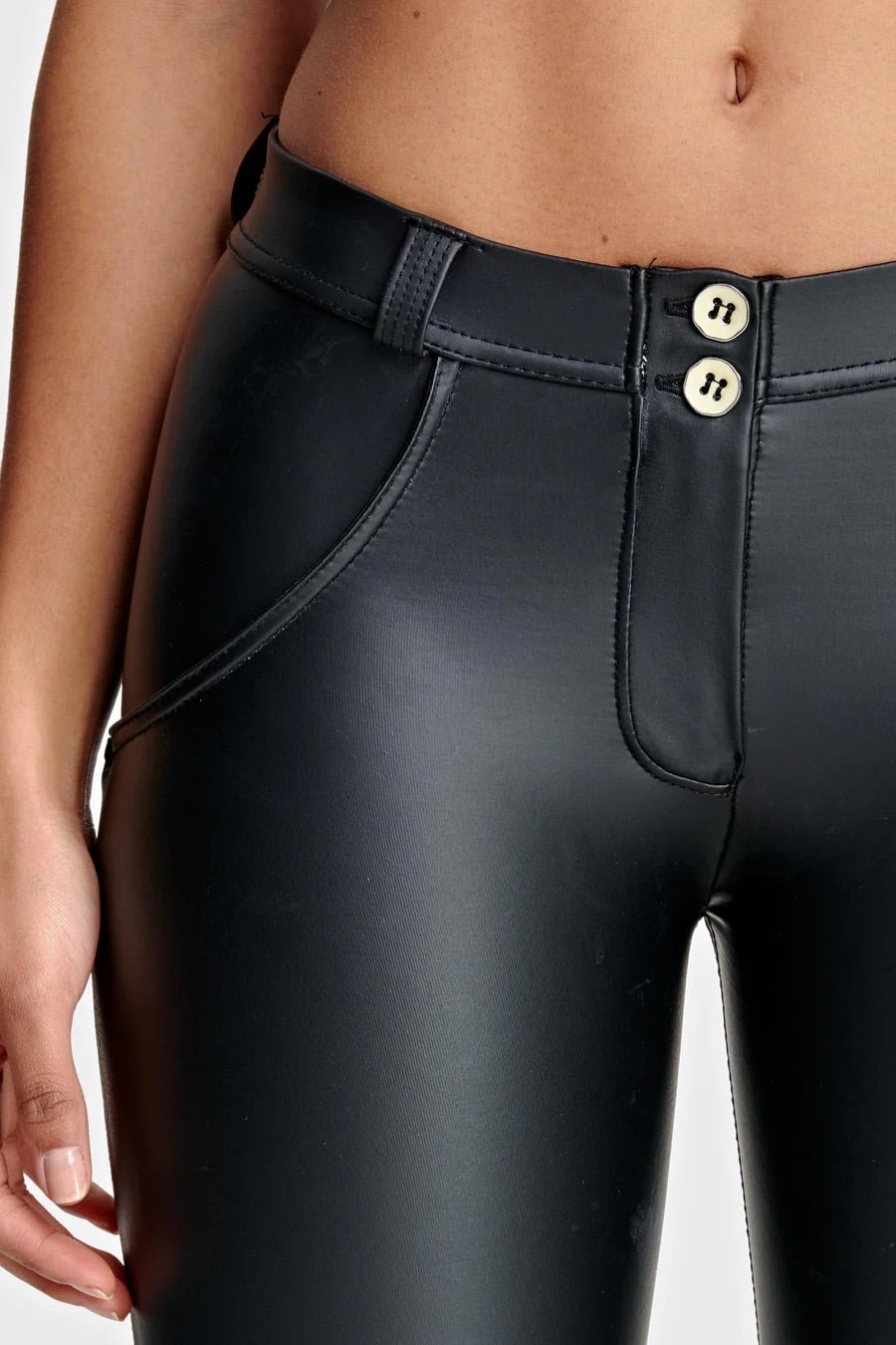 (WRUP4RC006PREC-N)  Zwarte WR.UP® Enkel Lengte in Leather Look