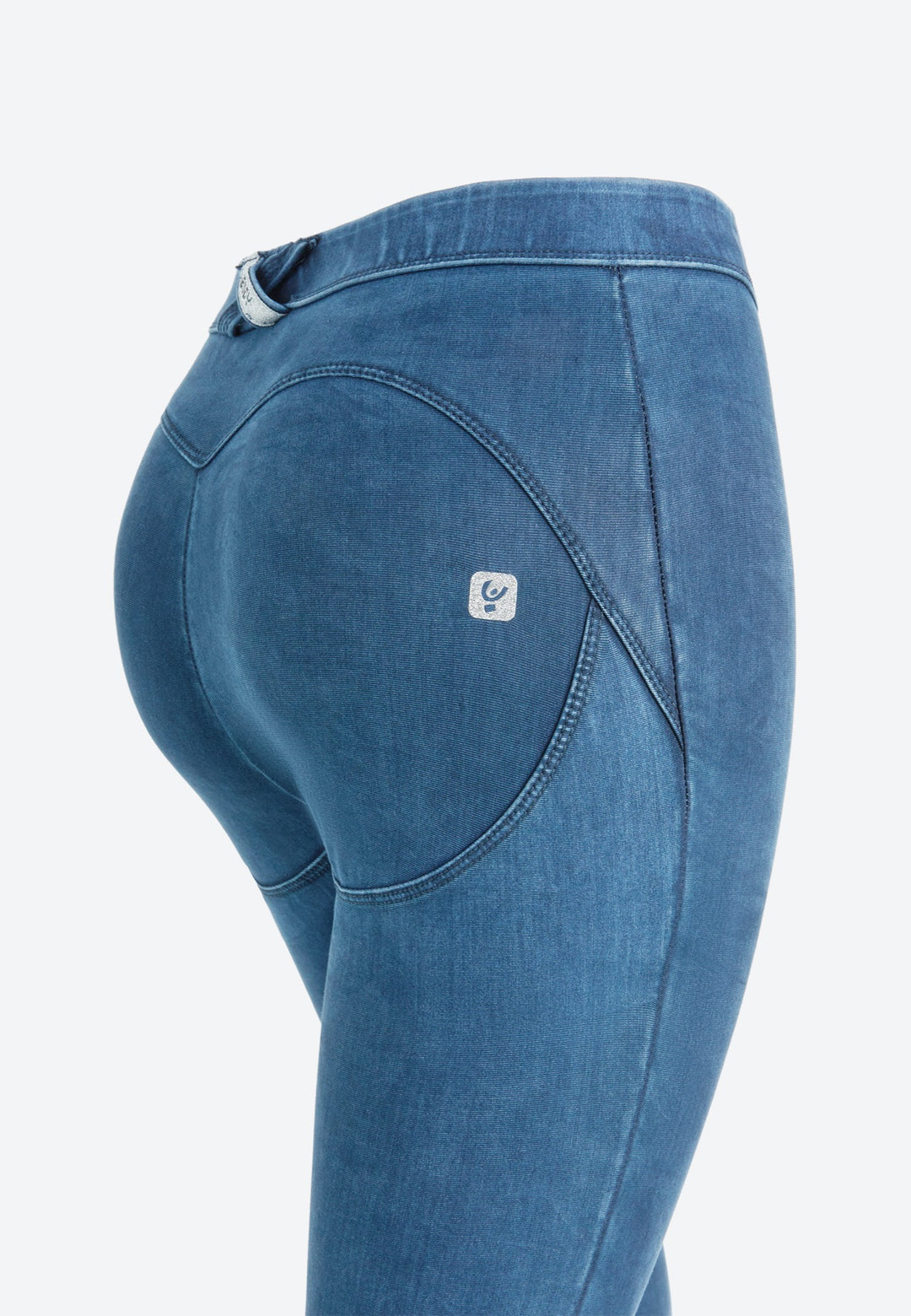 (WRUPY4RC012-J4B) Regular Waist WR.UP® CORE Leggings in Soft Tencel