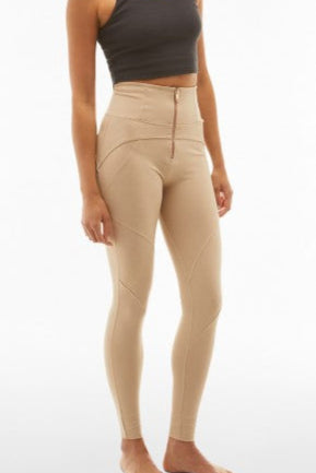 (WRUP2HHF332-M35) Super Hoge Taille WR.UP® met Gouden Details en Stylish Stitches