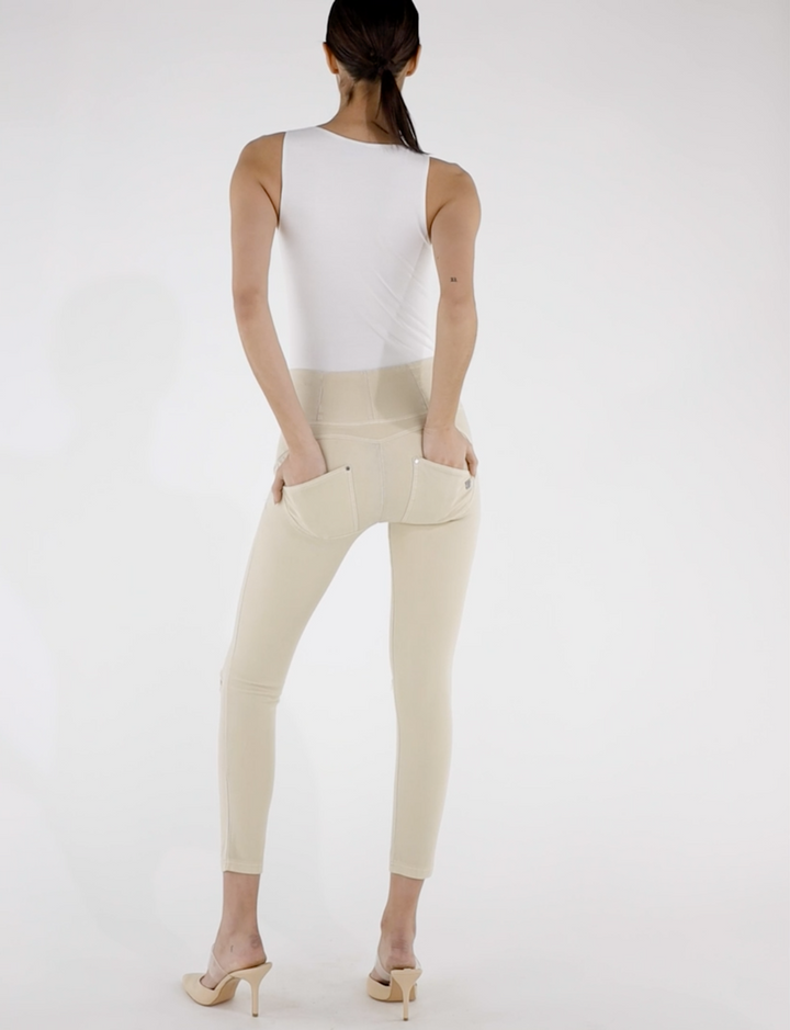 (WRUPSNUG1HS249-Z106) WR.UP® Ripped, Superskinny Beige Trousers With High Waist