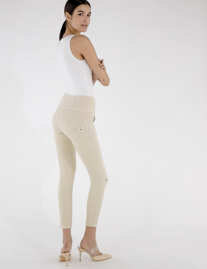 (WRUPSNUG1HS249-Z106) WR.UP® Ripped, Superskinny Beige Trousers With High Waist