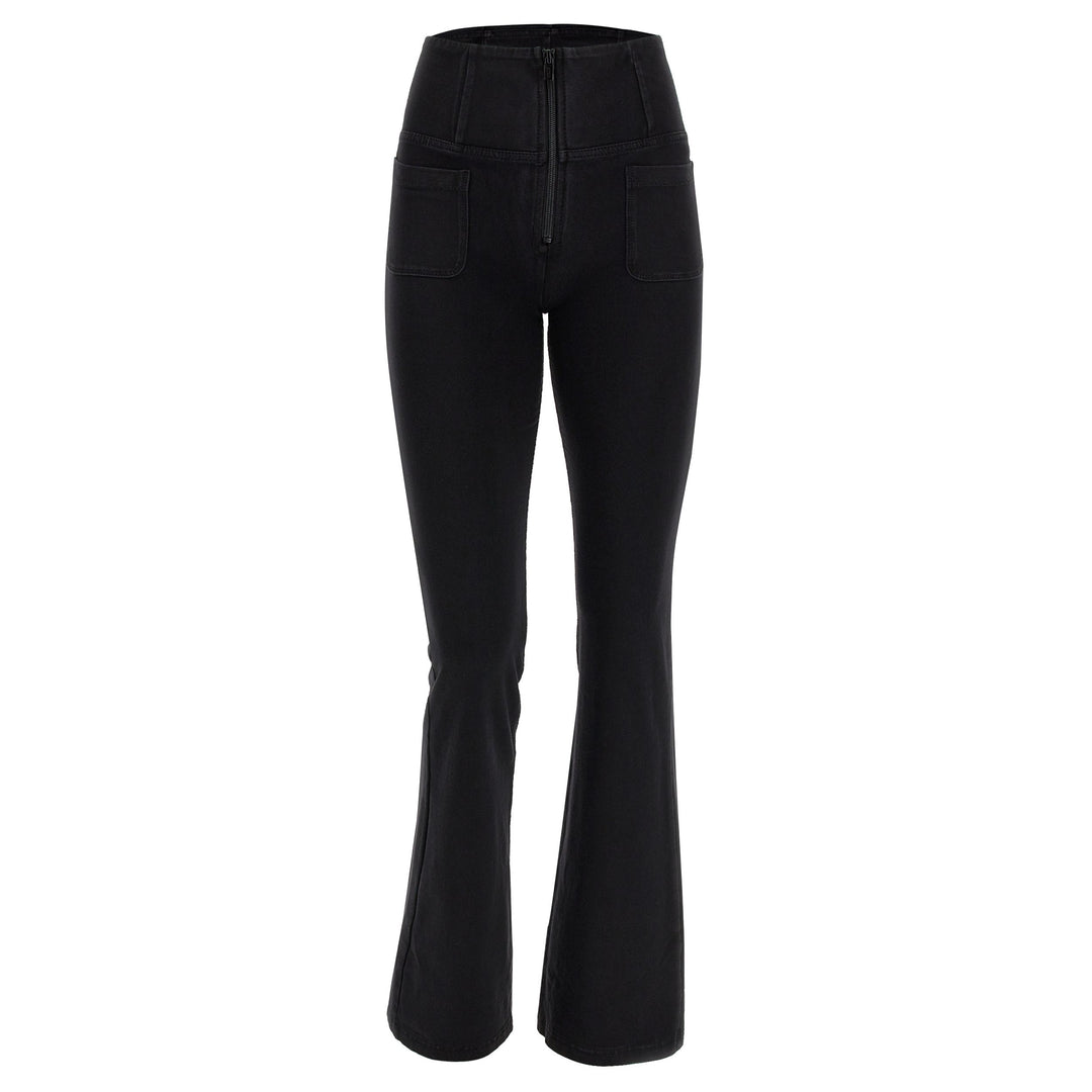 WRUP11HF250-J7N Zwarte WR.UP® Flared Jeans met een Hoge Taille en Patch Pockets
