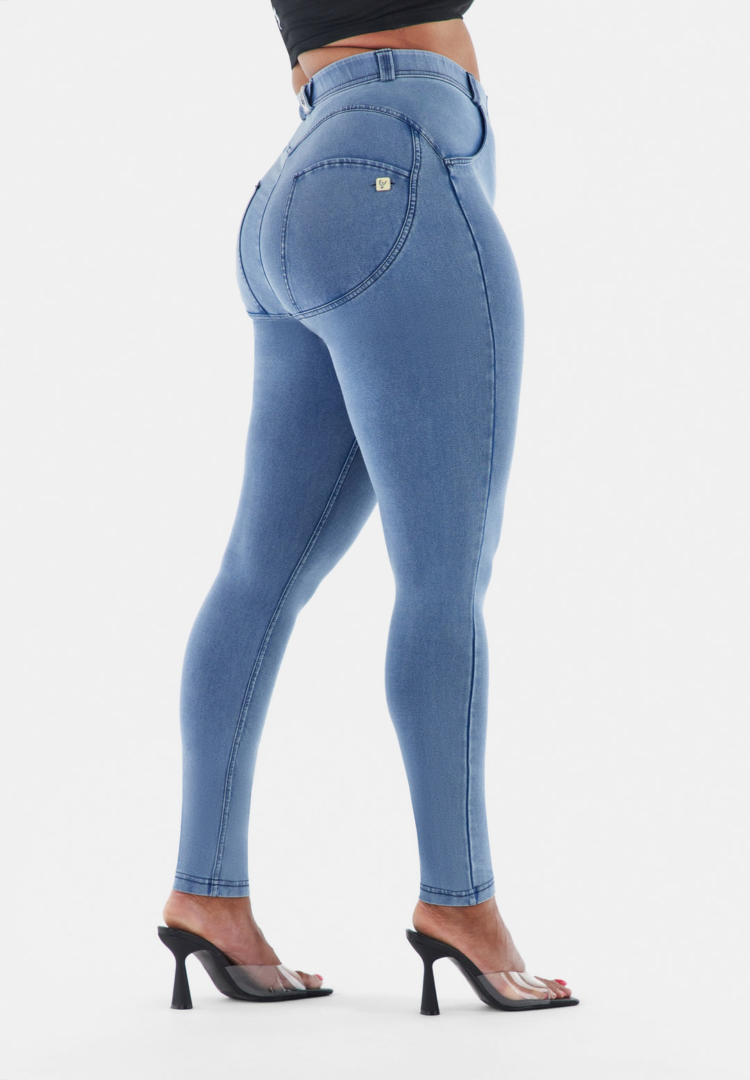 (WRUP1RC002NS-J4B)  Blauwe WR.UP® Curvy Fit Regular Waist in Denim Look