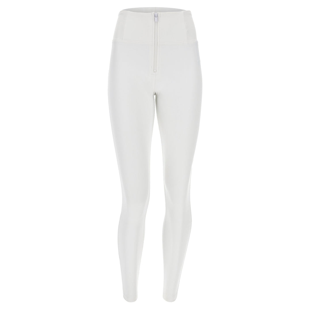 WRUP2HC006PREC-W Witte  WR.UP®Leather Look met een Hoge Taille en Rits Sluiting