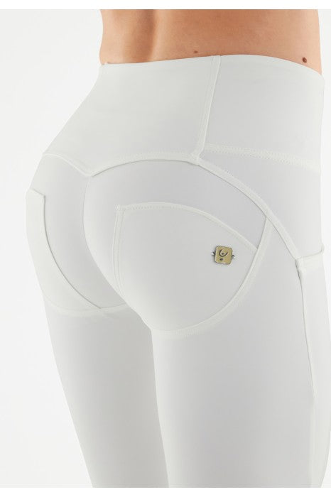 (WRUP2BHC006PREC-W) Leather Look WR.UP® met Hoge Taille en Knoopsluiting