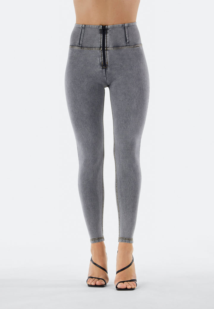 WRUP2HC002ORG-J3Y Grijze WRUP® met Hoge Taille en Zip in Denim Look