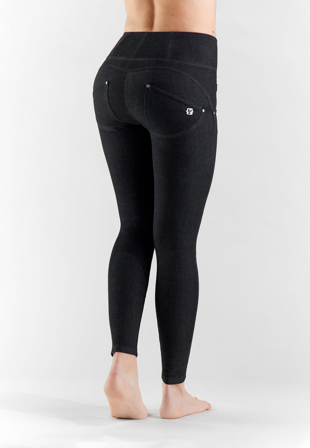 (WRUPSNUG2HC017-N) Woven Denim WR.UP® Jeans met Hoge Taille