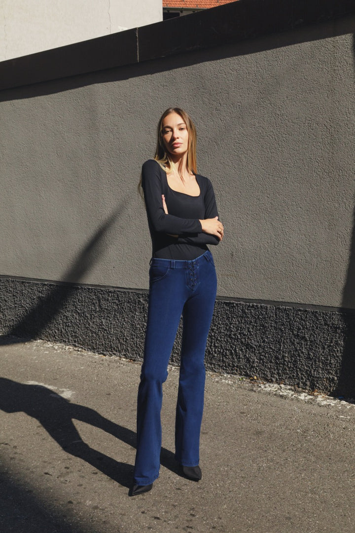 (WRUP11HF2573-J0B) Denim Stretch Organic cotton Flare Fit Blue Denim pant