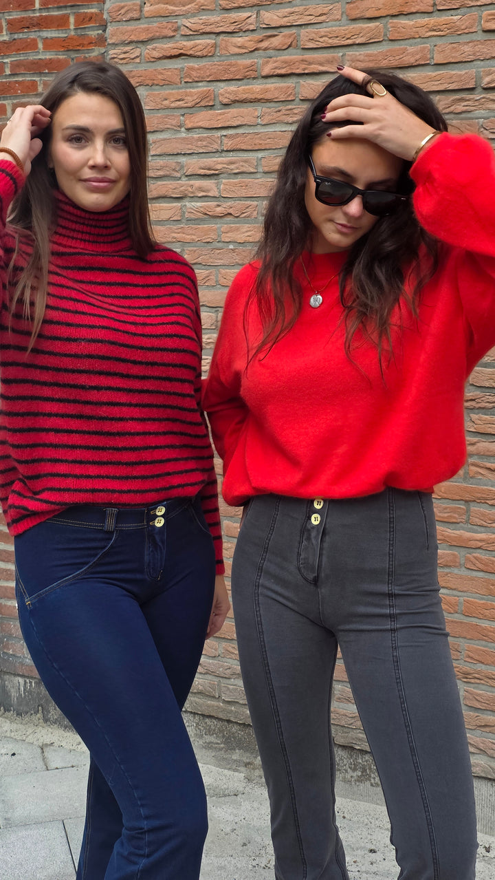 (WRUP11HS2532-J125N) WR.UP® Flared Jeans met een Hoge Taille en Knoopsluiting