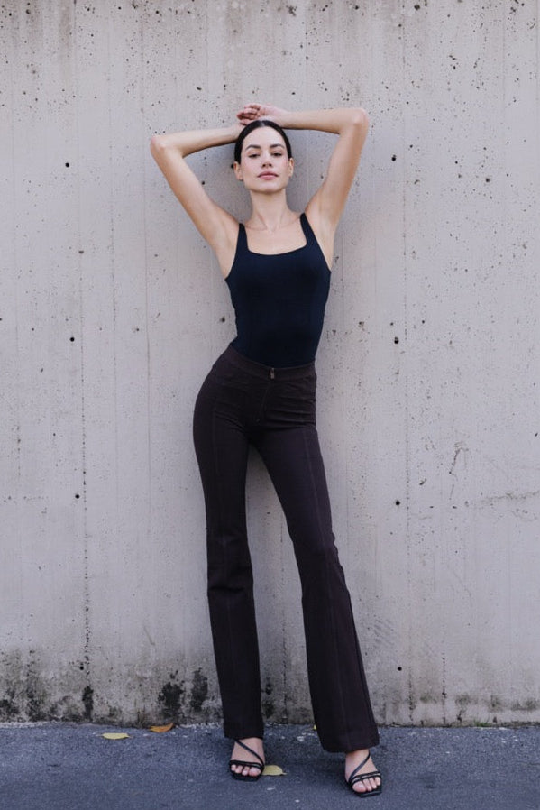 (WRUP11RMF2521-M113) Organic Cotton Heavy Jersey stretch Flare Fit Brown pant