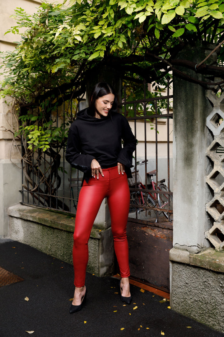 WRUP2HC006PREC-R68 Rode WR.UP®Leather Look met een Hoge Taille en Rits Sluiting