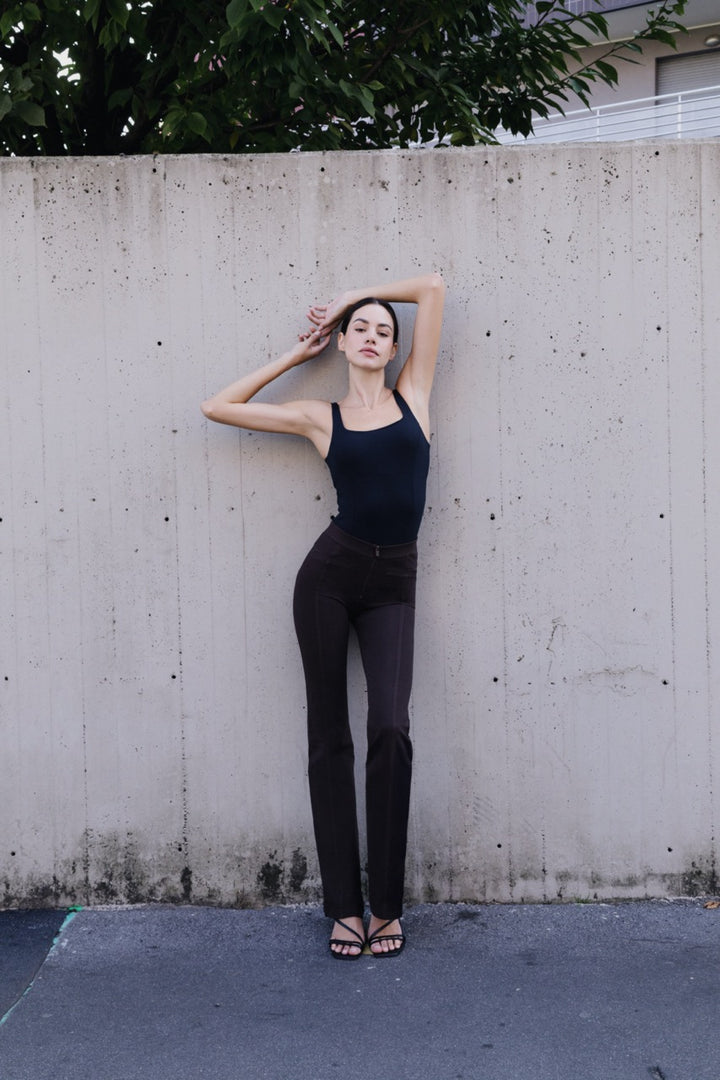 (WRUP11RMF2521-M113) Organic Cotton Heavy Jersey stretch Flare Fit Brown pant