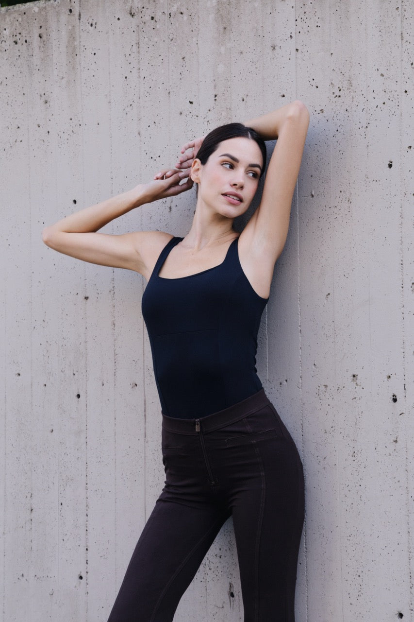 (WRUP11RMF2521-M113) Organic Cotton Heavy Jersey stretch Flare Fit Brown pant