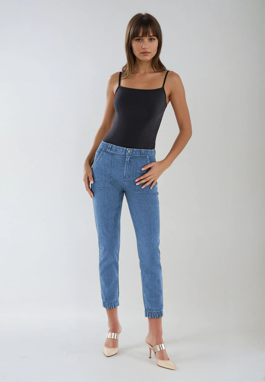 Blauwe Freddy Jeans met een Hoge Taille, Patch Pockets en een Hip Detail aan de Enkel another view